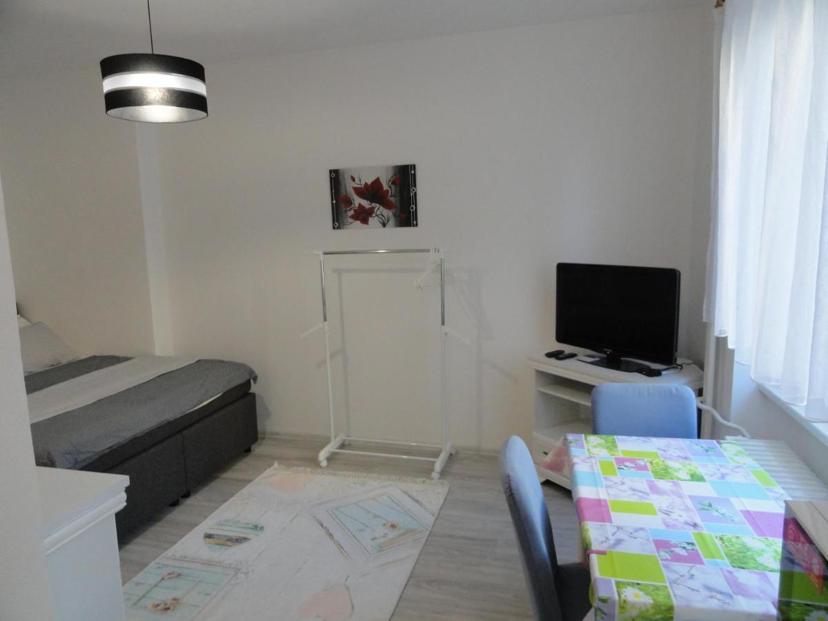 Apartman Sluka Jilemnice Exterior photo